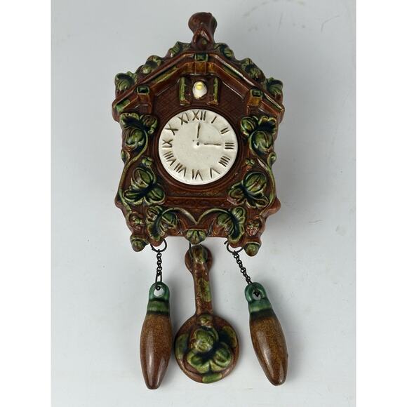 Vintage Cuckoo Clock With Bird Ceramic Wall Pocket Vase 16.5" - Picture 1 of 6